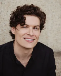 ryan headshot 2
